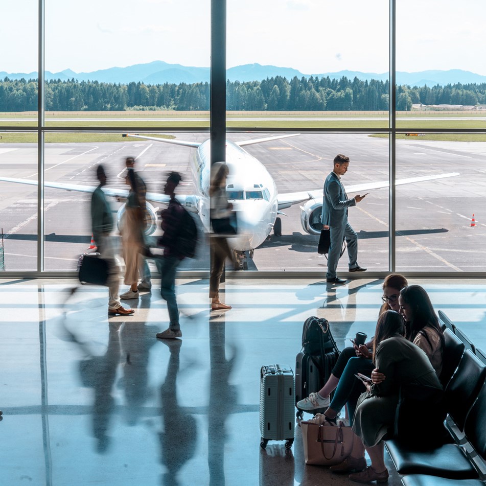 Smoother passenger flows from 21st century visual displays – installed in less than a week