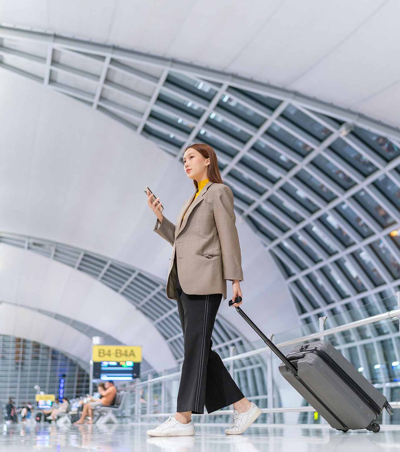 Assess risk before takeoff with real-time passenger screening