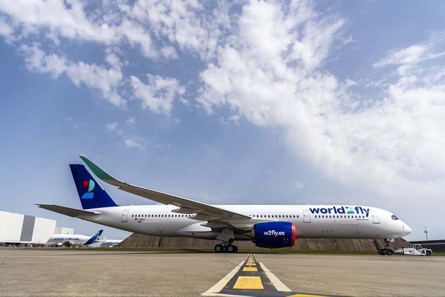 World2Fly offers passengers advanced high-speed inflight broadband in partnership with Inmarsat and SITA